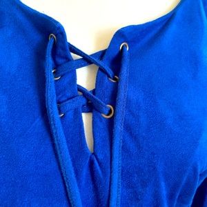 Cable & Gauge long sleeve blue dress.